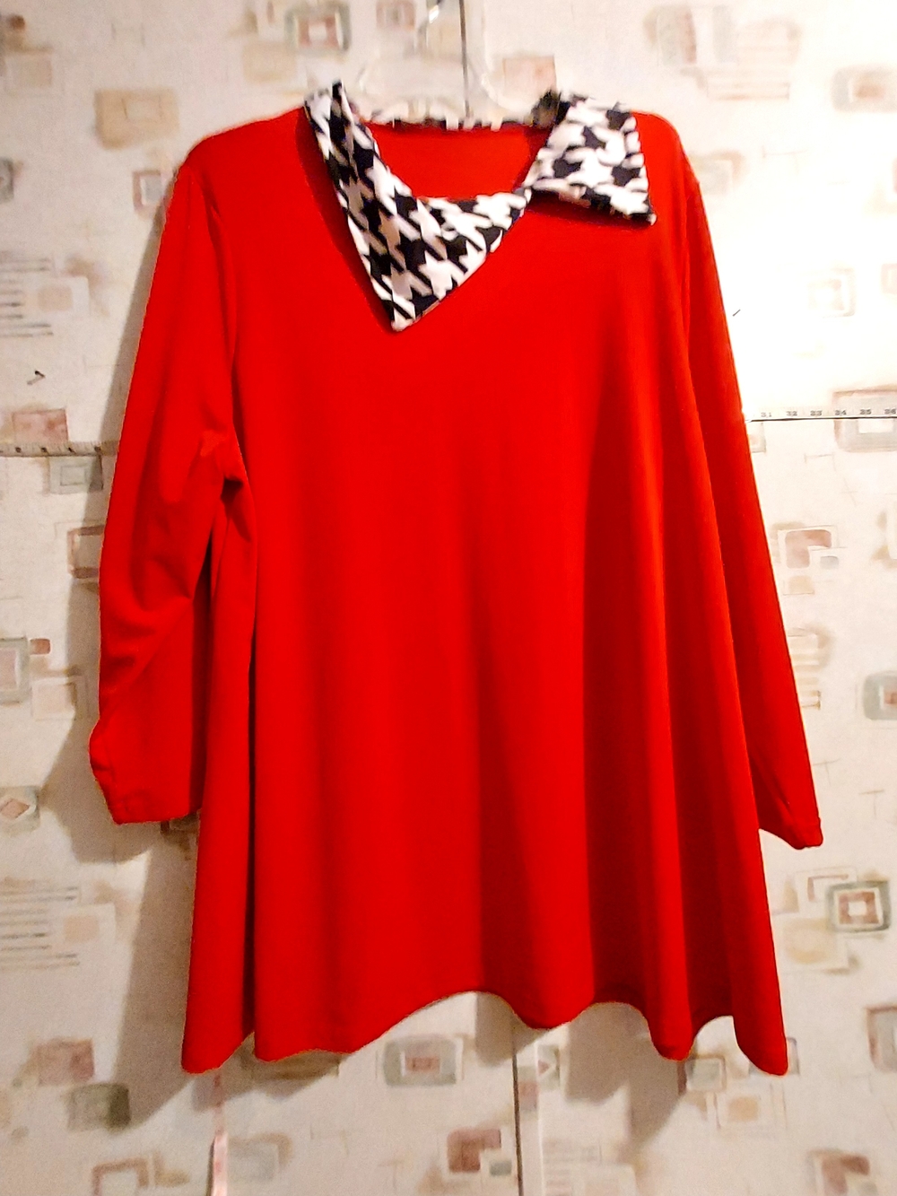 Lily Red Long-Sleeve Tunic with Black & White Houndstooth Collar